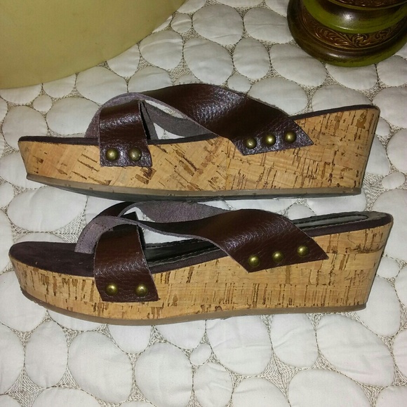 🦋3 for 25$🦋Leather Sandals with Cork Soles - Picture 5 of 5